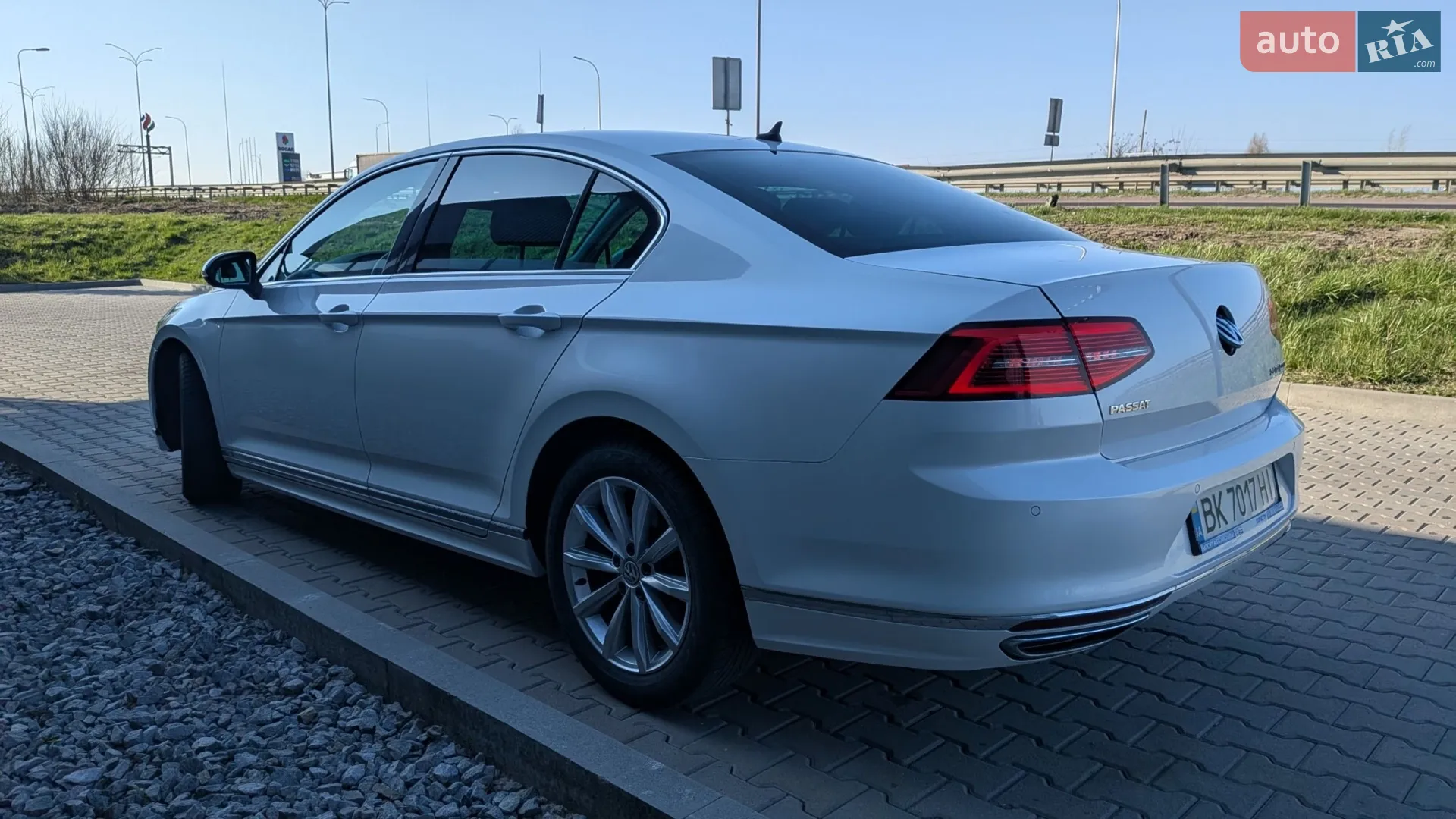 2015 Volkswagen Passat - мініатюра 17