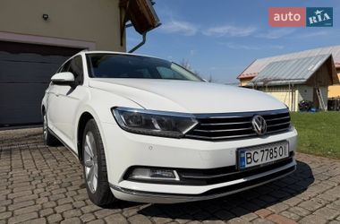 Универсал Volkswagen Passat 2018 в Львове
