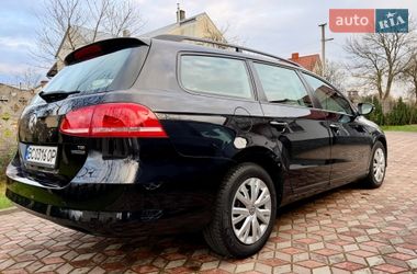 Універсал Volkswagen Passat 2011 в Львові