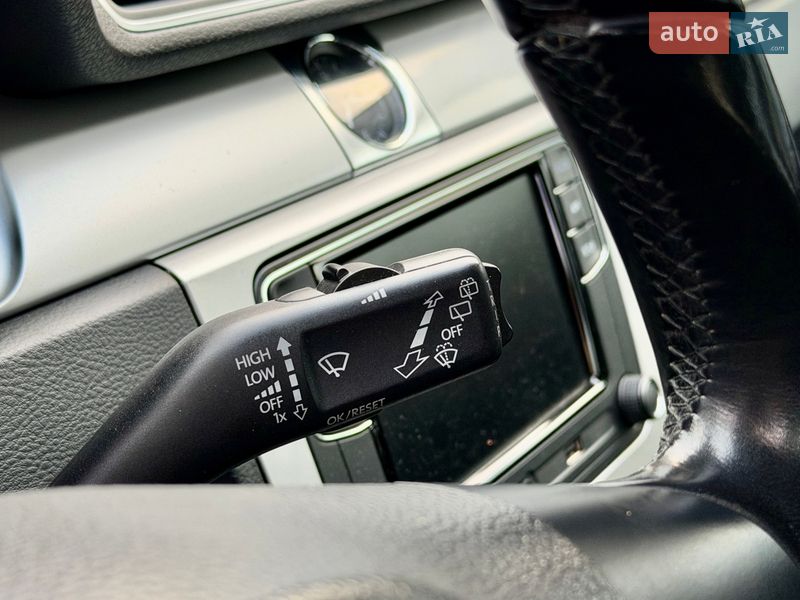 Універсал Volkswagen Passat 2011 в Львові