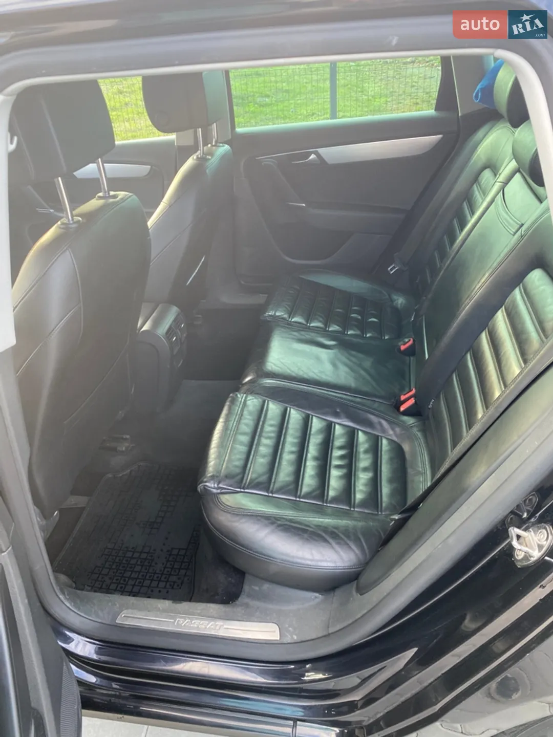 2010 Volkswagen Passat - мініатюра 6