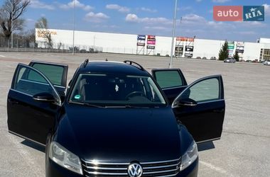 Универсал Volkswagen Passat 2011 в Черновцах