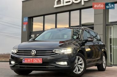 Универсал Volkswagen Passat 2020 в Звягеле