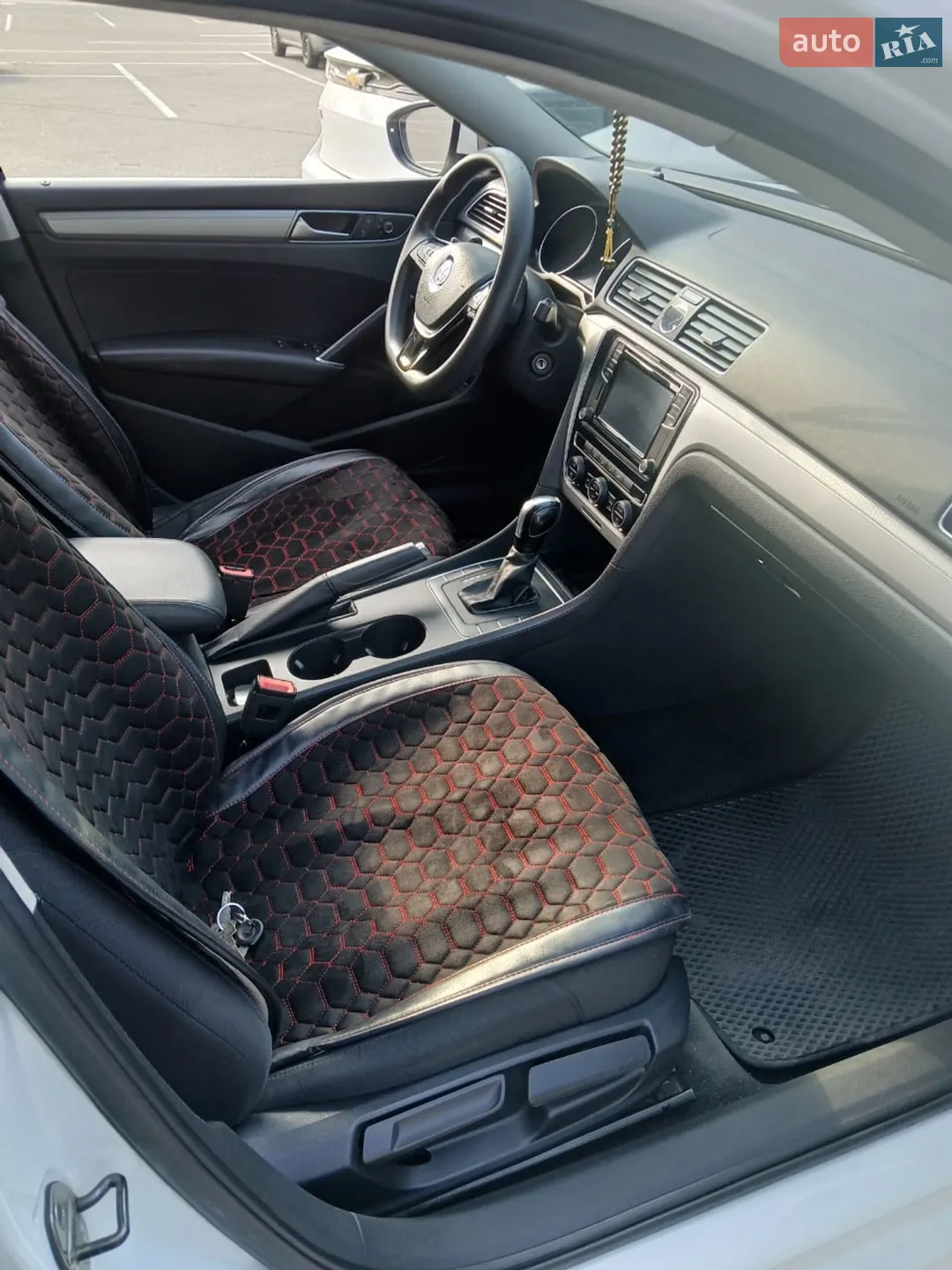 2016 Volkswagen Passat - мініатюра 16