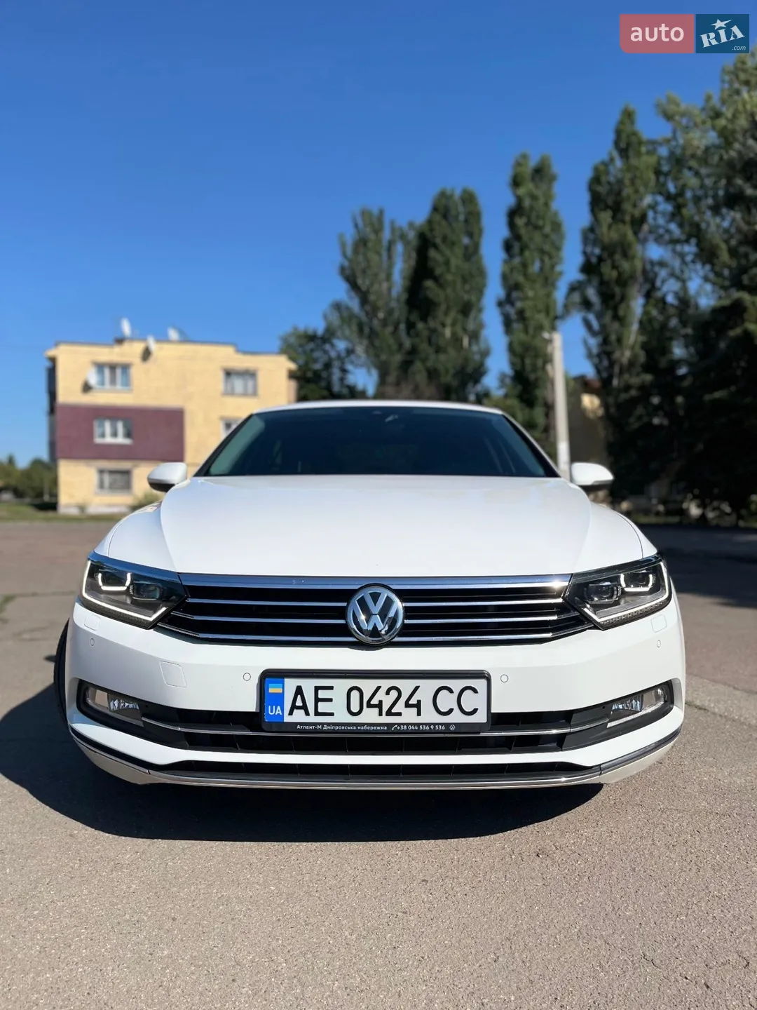 2016 Volkswagen Passat - мініатюра 2