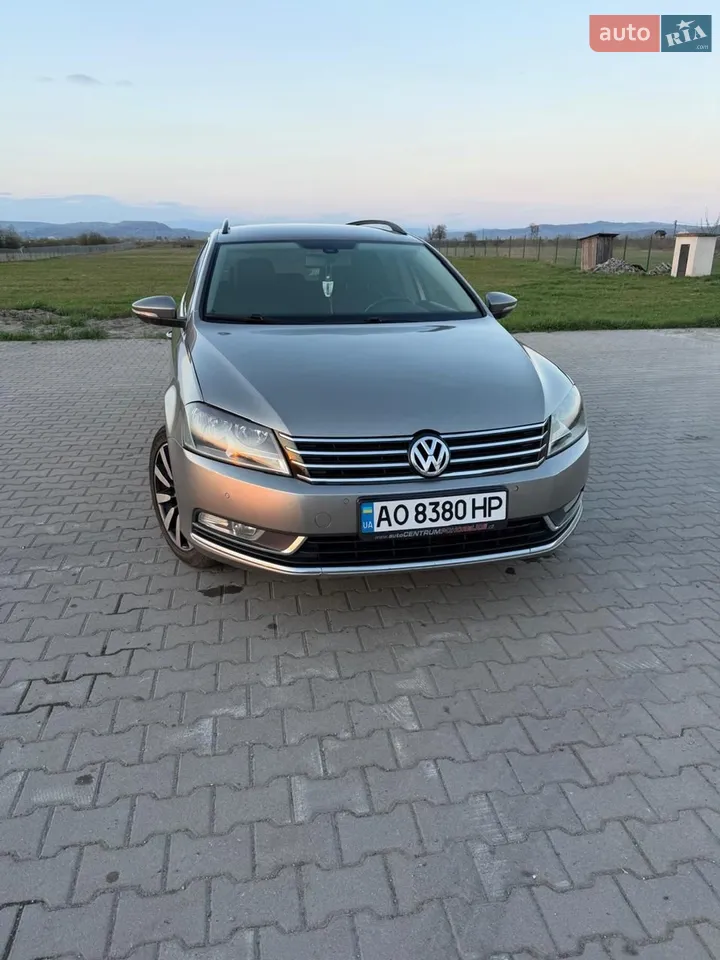 2012 Volkswagen Passat - мініатюра 13