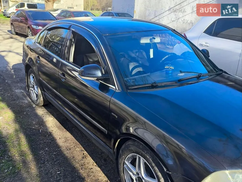 Volkswagen Passat 2004 VIN WVWZZZ3BZ5P030335 фото оголошення 2 з 57