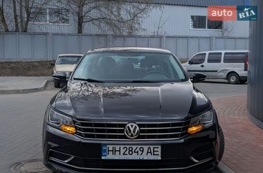 Седан Volkswagen Passat 2017 в Львове