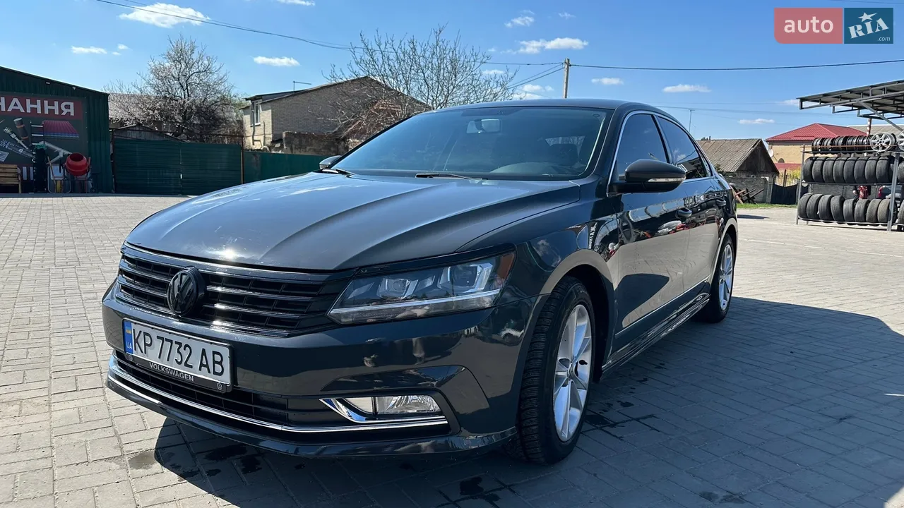 2018 Volkswagen Passat - мініатюра 13