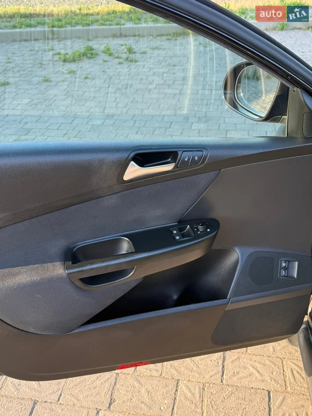 2010 Volkswagen Passat - мініатюра 33