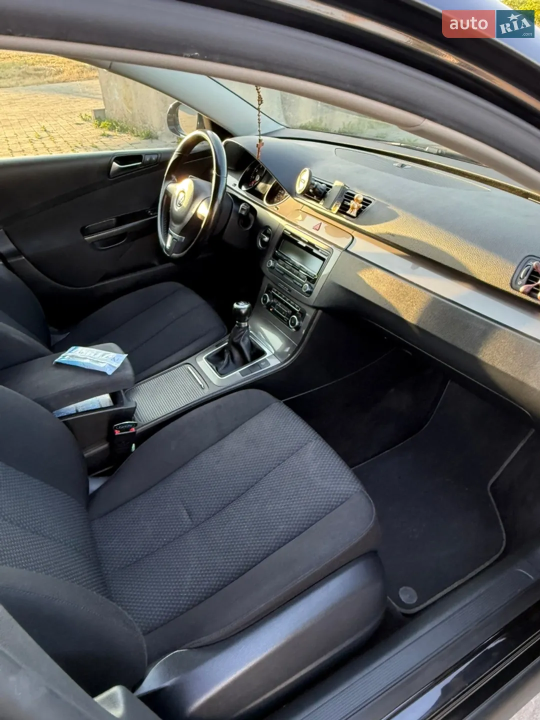 2010 Volkswagen Passat - мініатюра 43