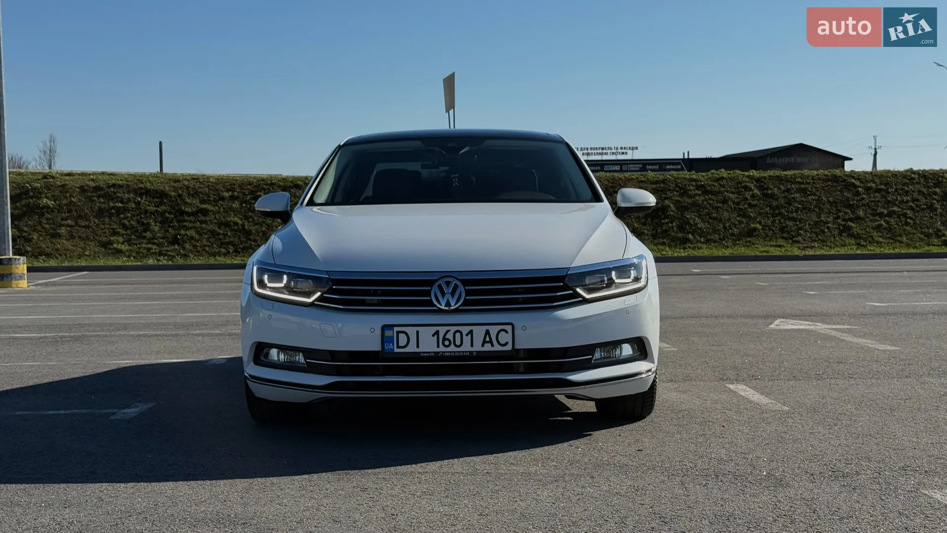 2017 Volkswagen Passat - мініатюра 10