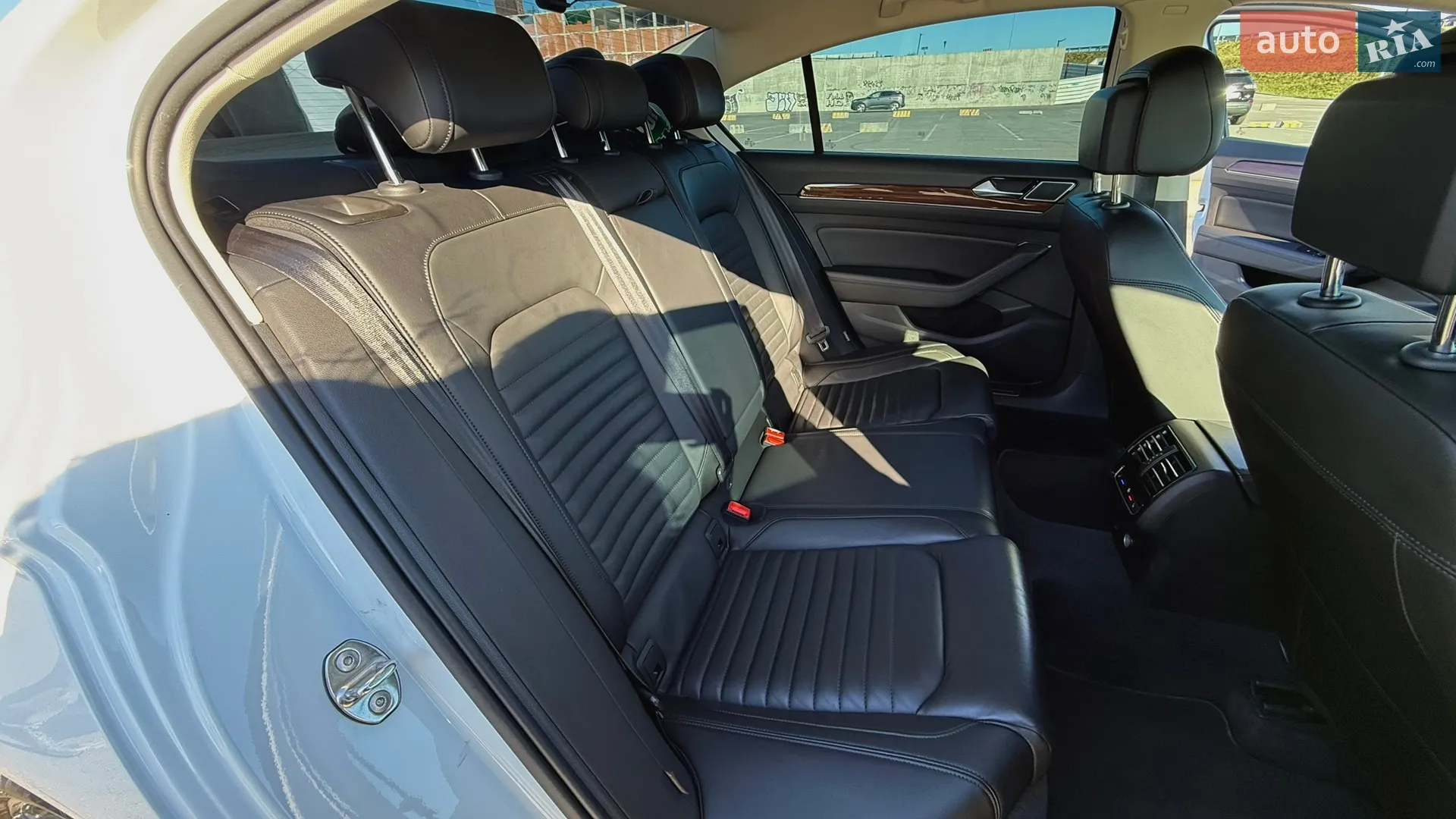 2017 Volkswagen Passat - мініатюра 31