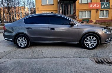 Седан Volkswagen Passat 2011 в Богородчанах