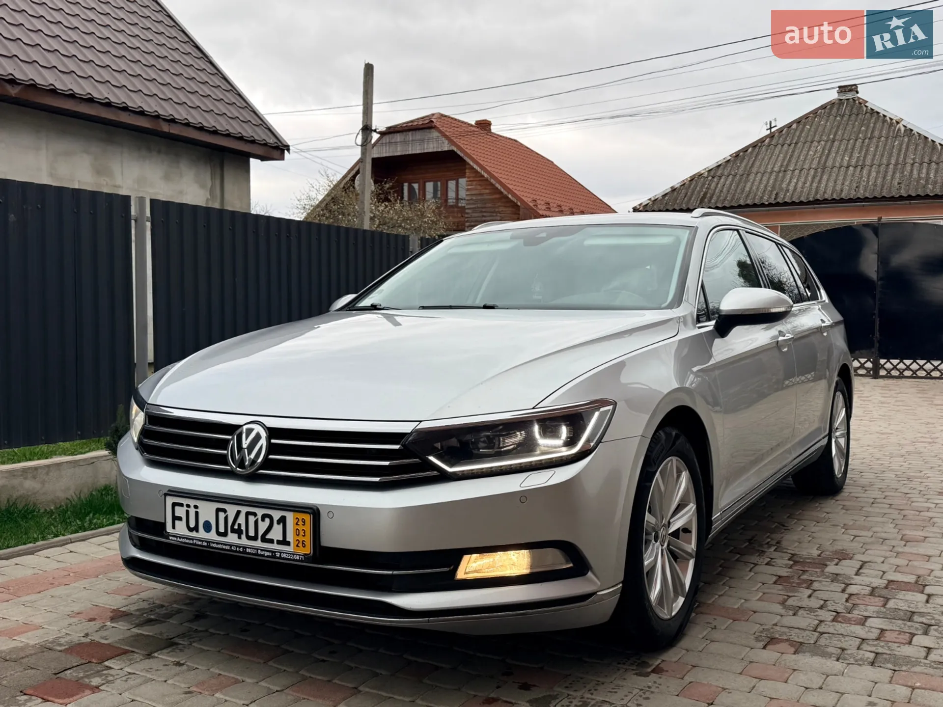 2019 Volkswagen Passat - мініатюра 3