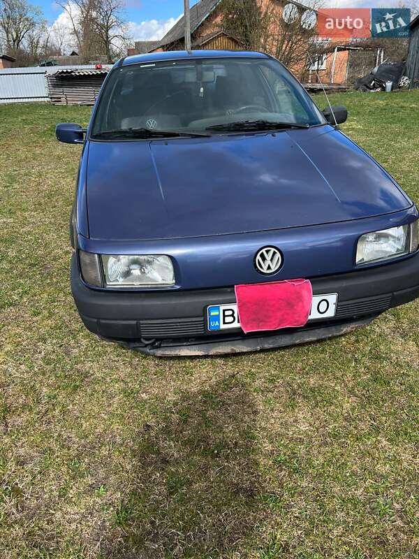 Volkswagen Passat 1993