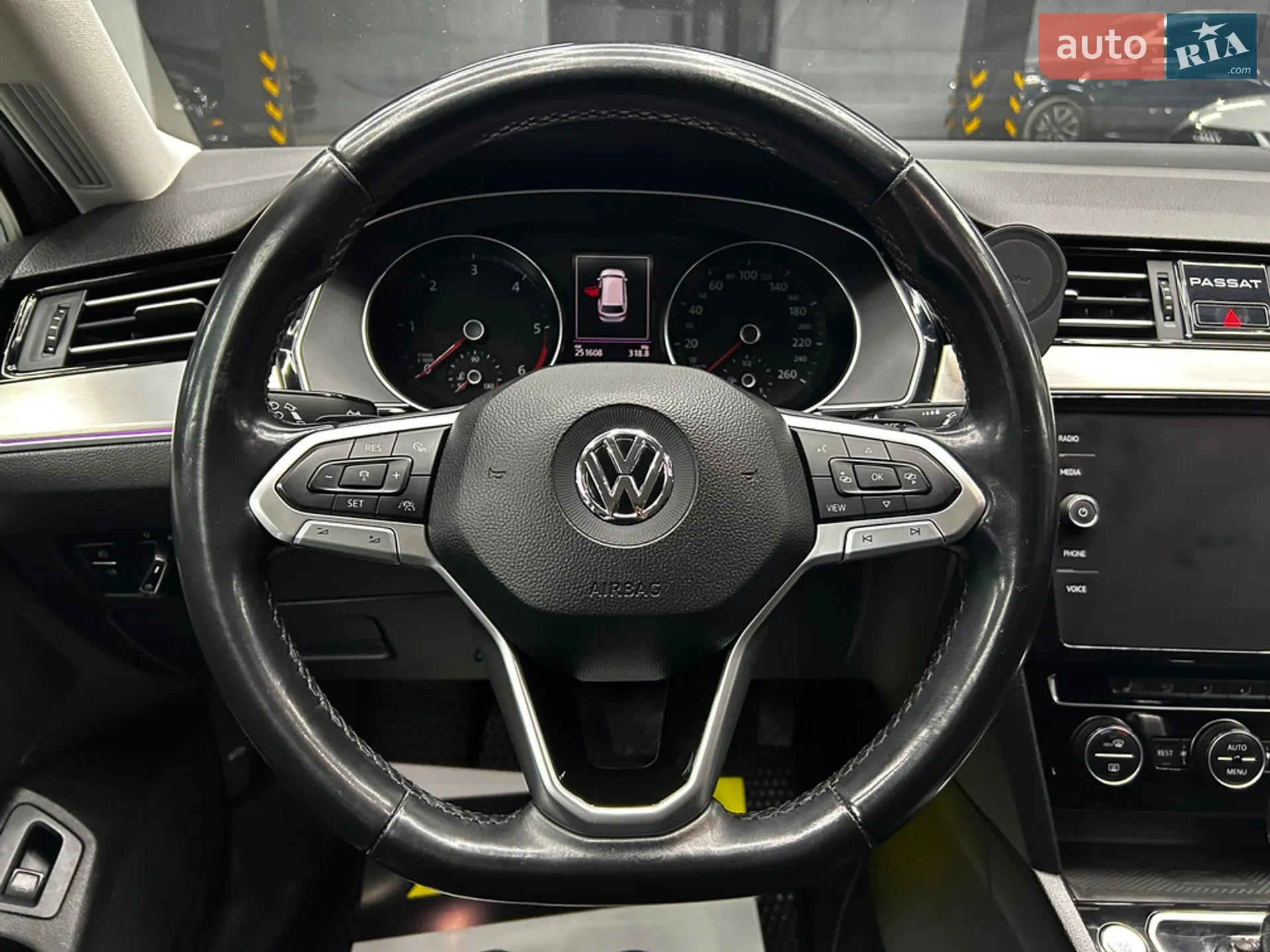 2019 Volkswagen Passat - мініатюра 16