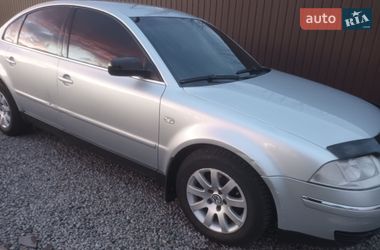 Седан Volkswagen Passat 2003 в Христиновке