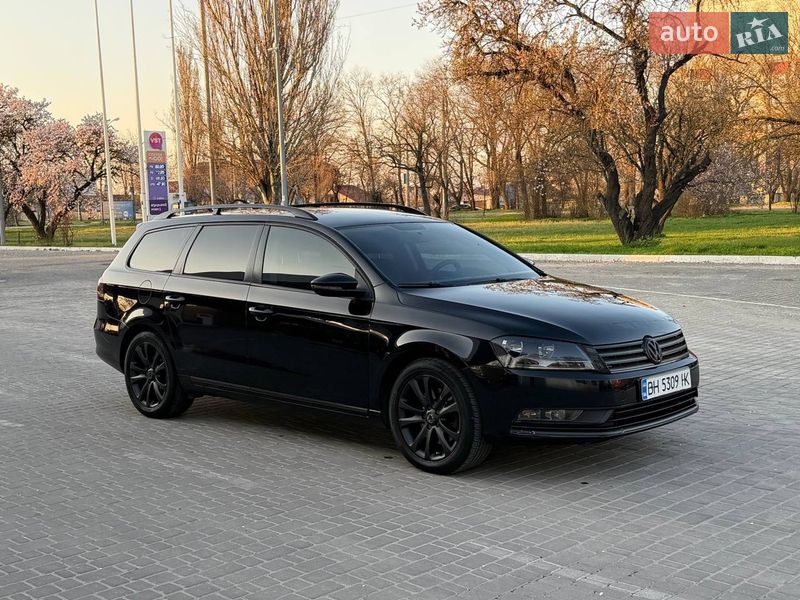 Volkswagen Passat 2011 Volkswagen Passat 2011