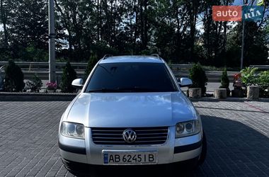 Універсал Volkswagen Passat 2004 в Вінниці