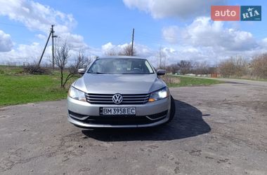 Седан Volkswagen Passat 2013 в Охтирці
