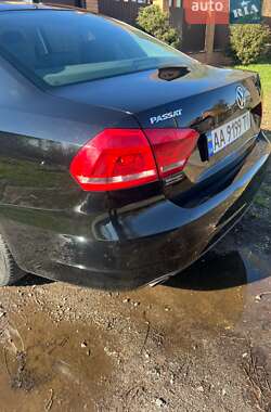 Седан Volkswagen Passat 2013 в Киеве