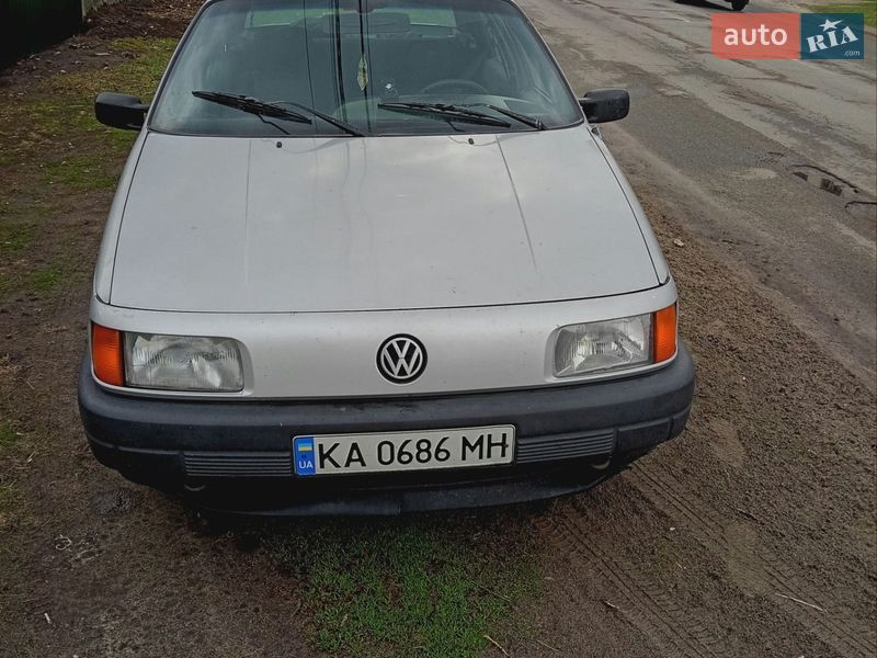 Volkswagen Passat 1988