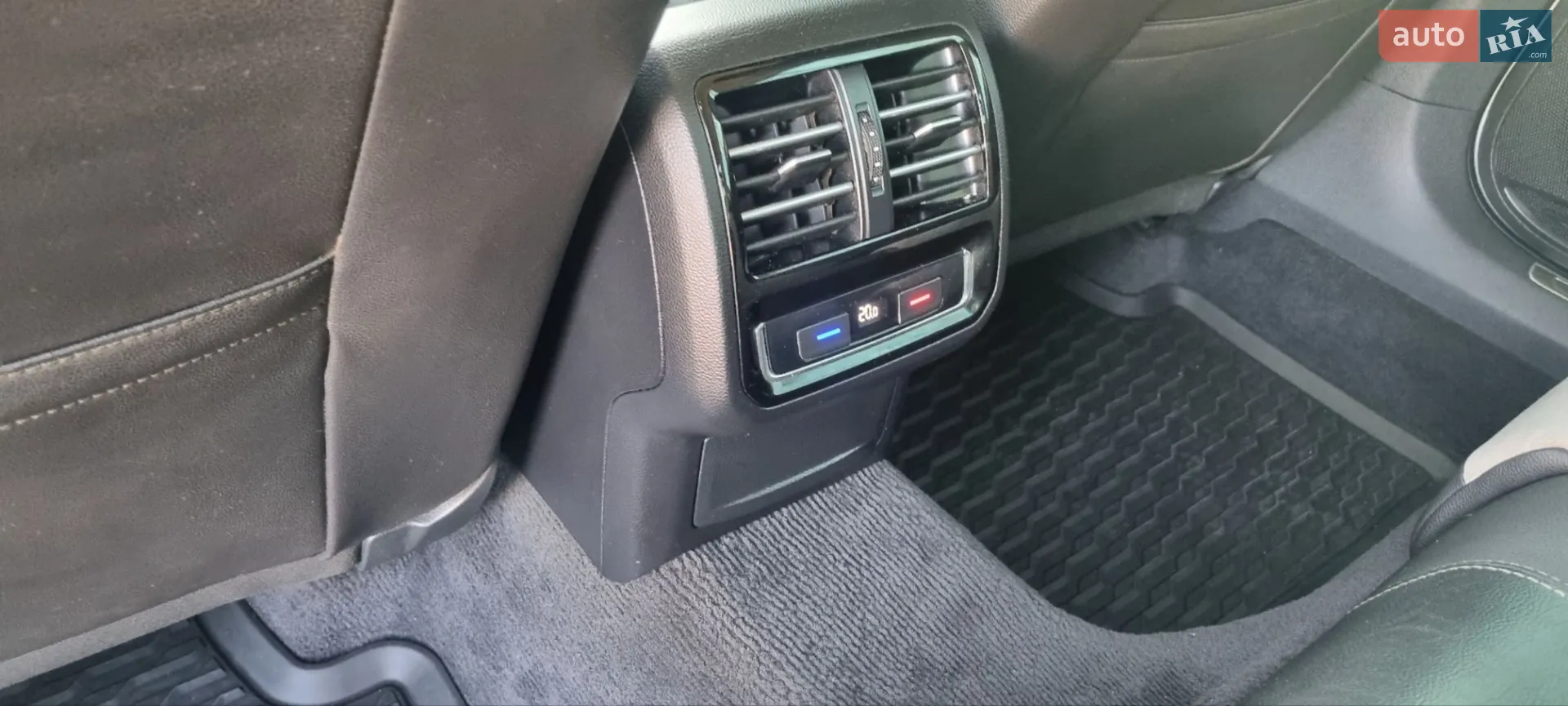 2017 Volkswagen Passat - мініатюра 31