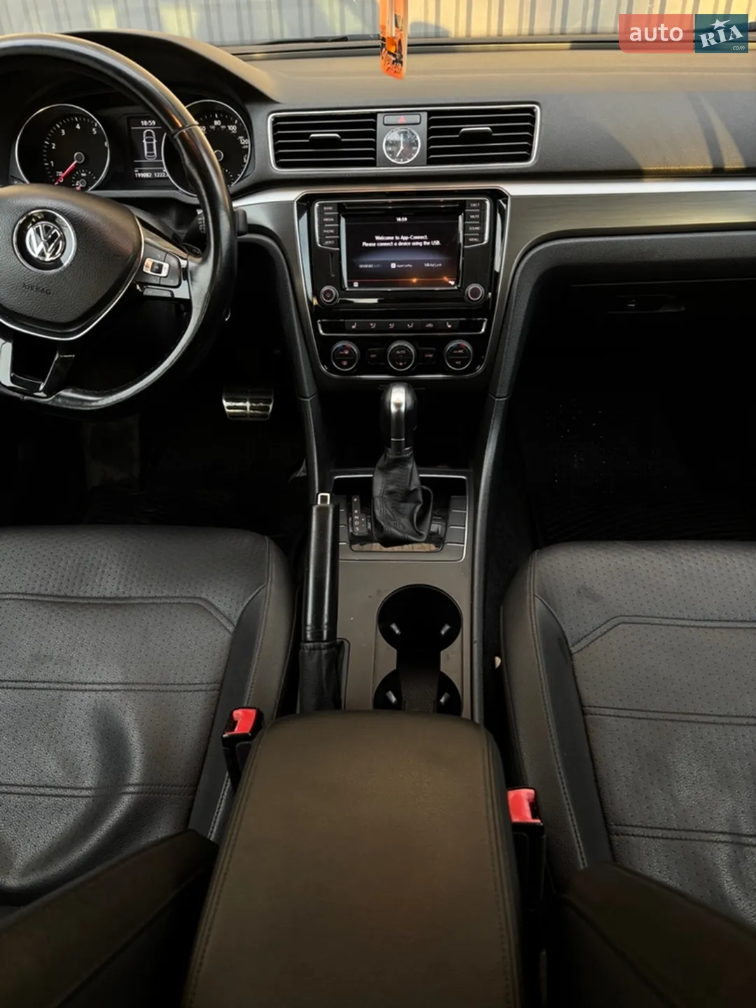 2016 Volkswagen Passat - мініатюра 17