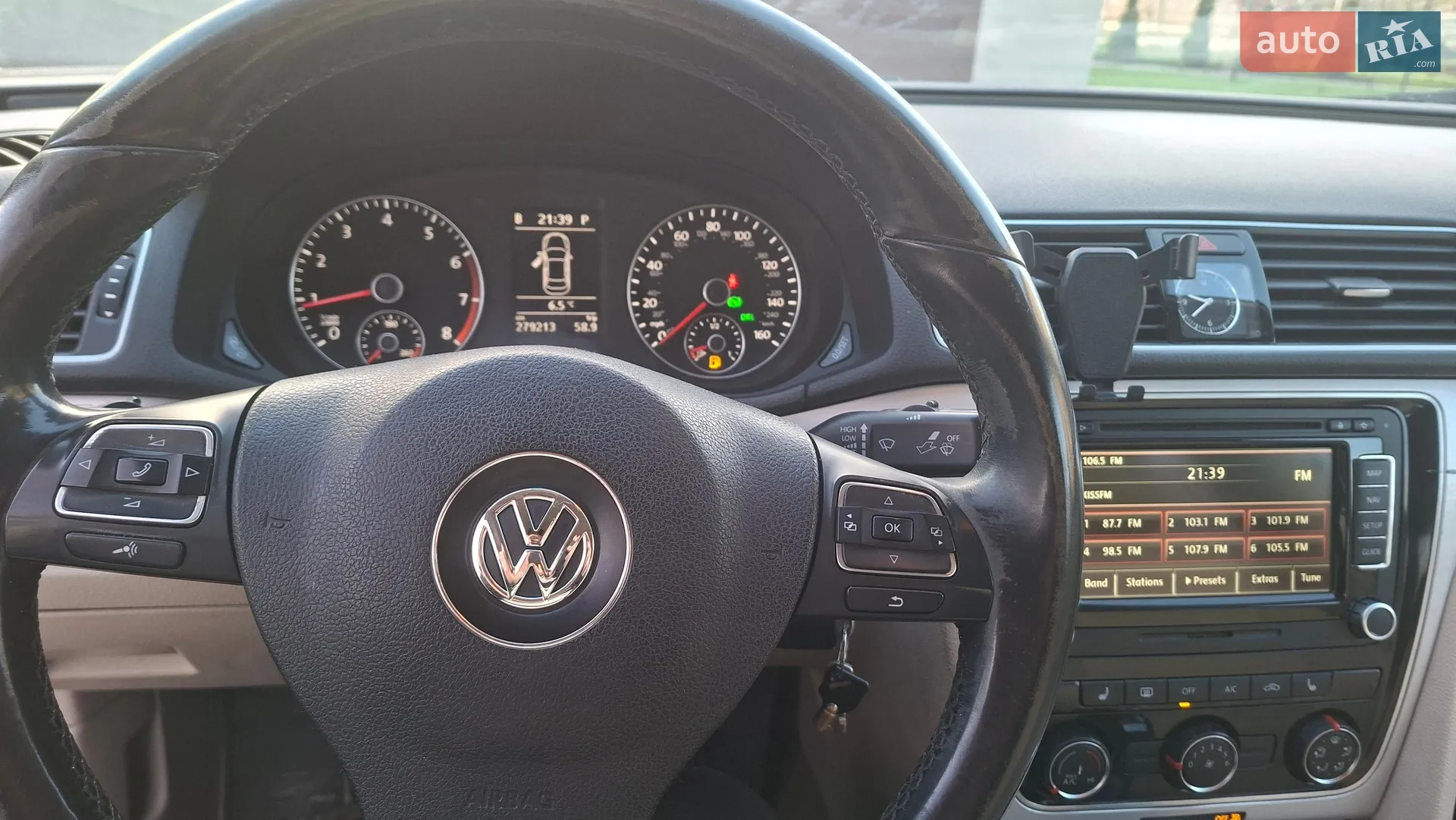 2013 Volkswagen Passat - мініатюра 13