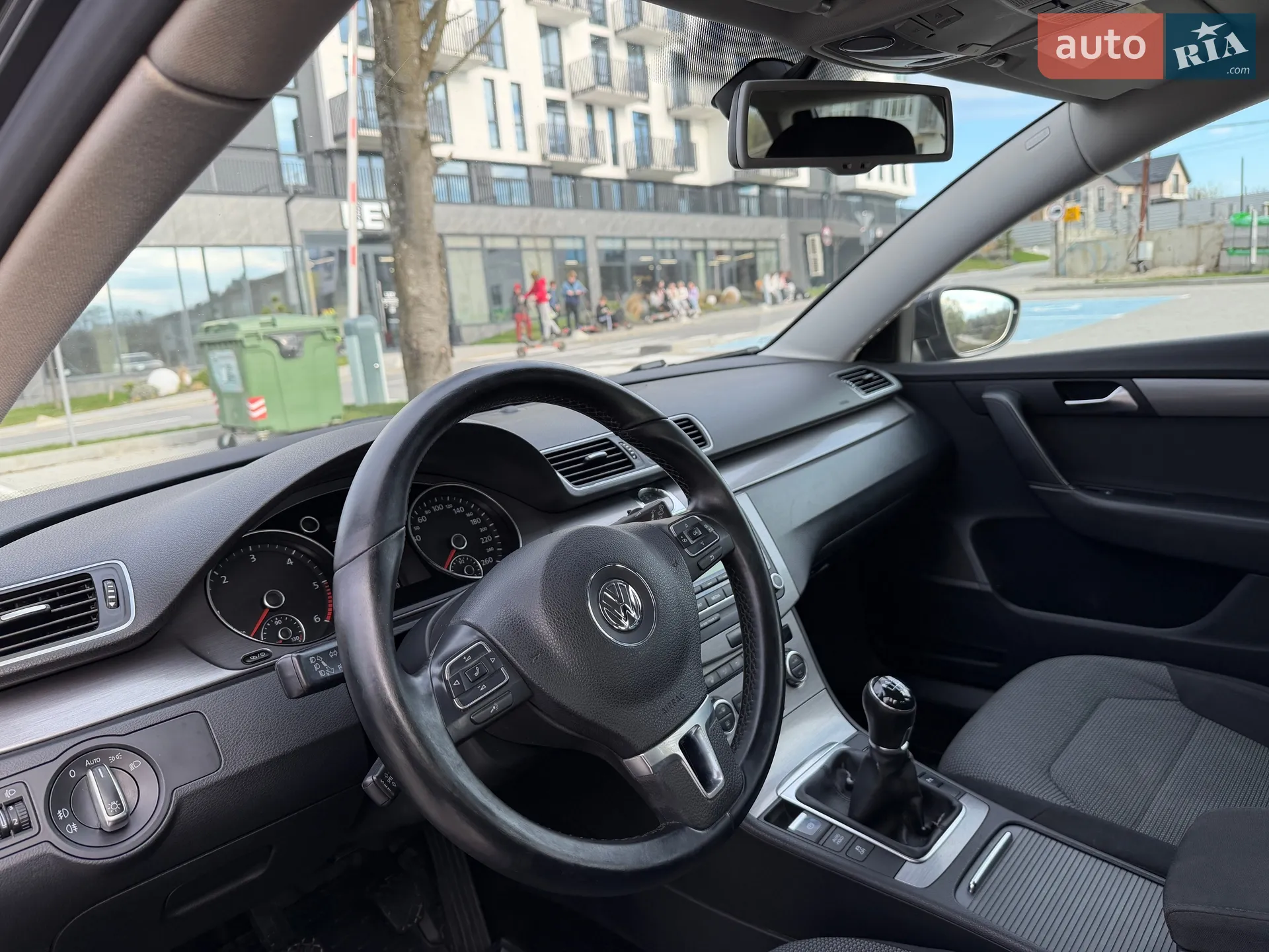 2013 Volkswagen Passat - мініатюра 17