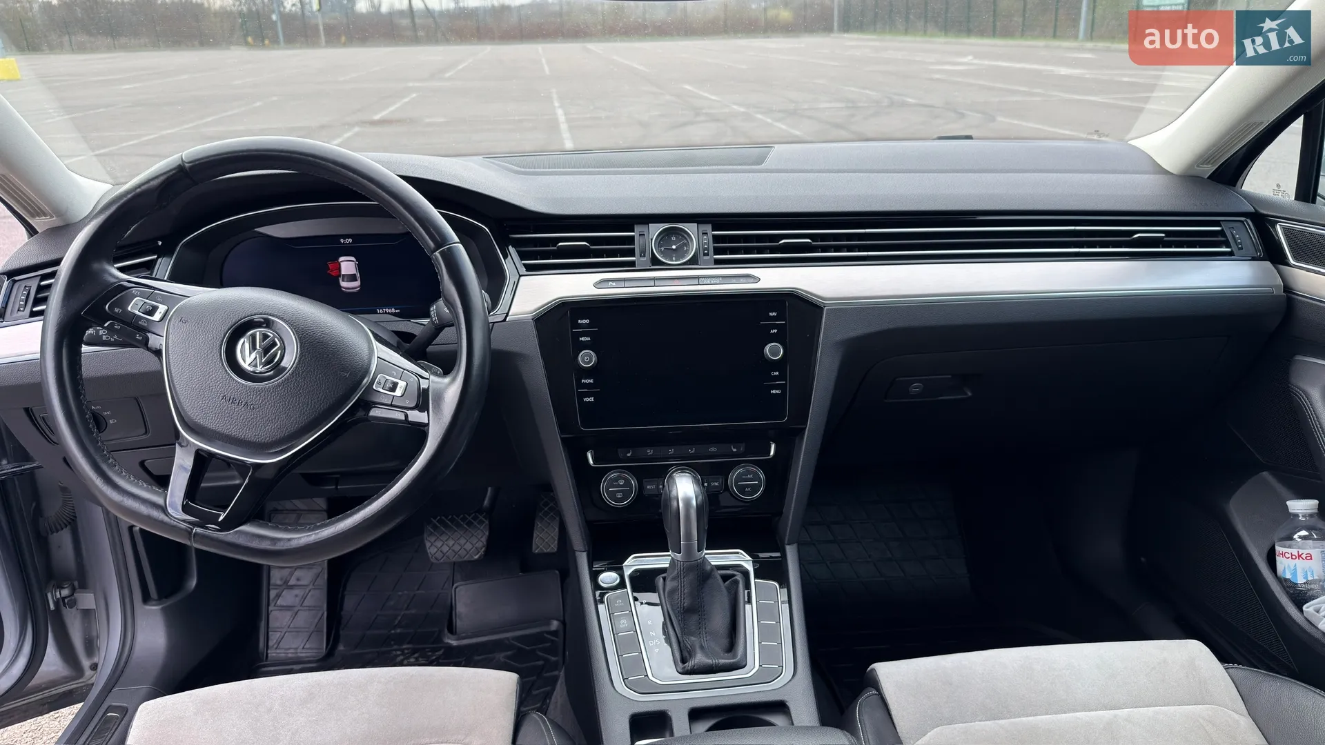 2018 Volkswagen Passat - мініатюра 11