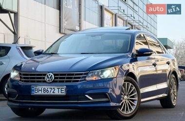 Седан Volkswagen Passat 2016 в Одесі