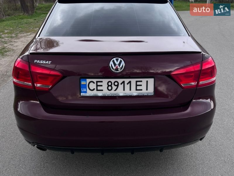 Седан Volkswagen Passat 2013 в Днепре