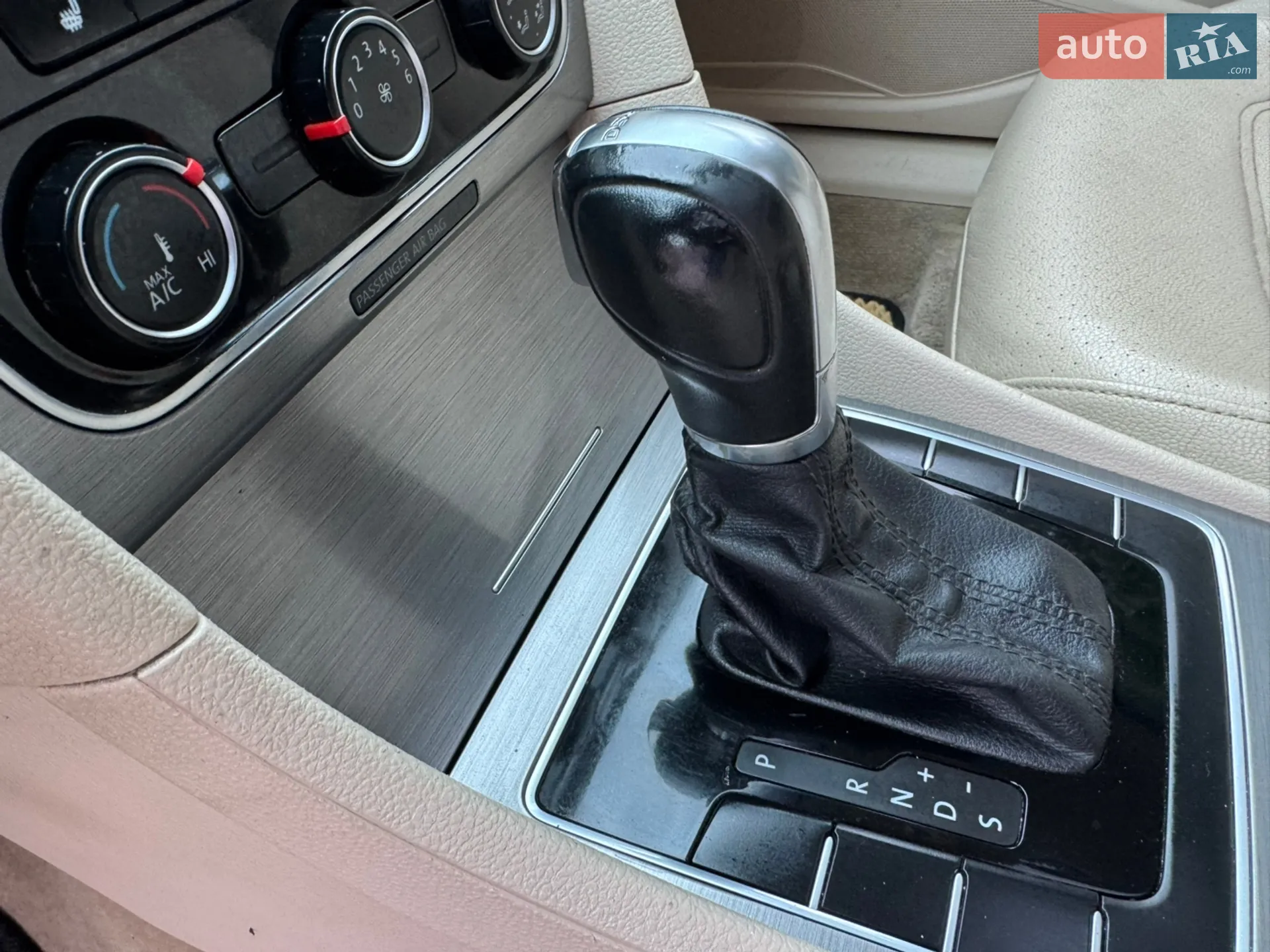 2014 Volkswagen Passat - мініатюра 51