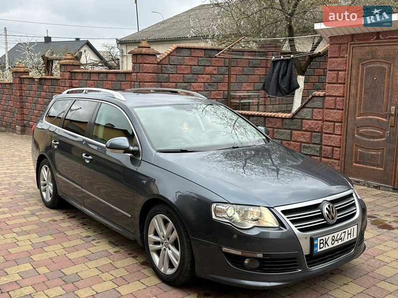 Универсал Volkswagen Passat 2010 в Ровно