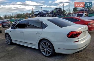 Седан Volkswagen Passat 2016 в Тернополі