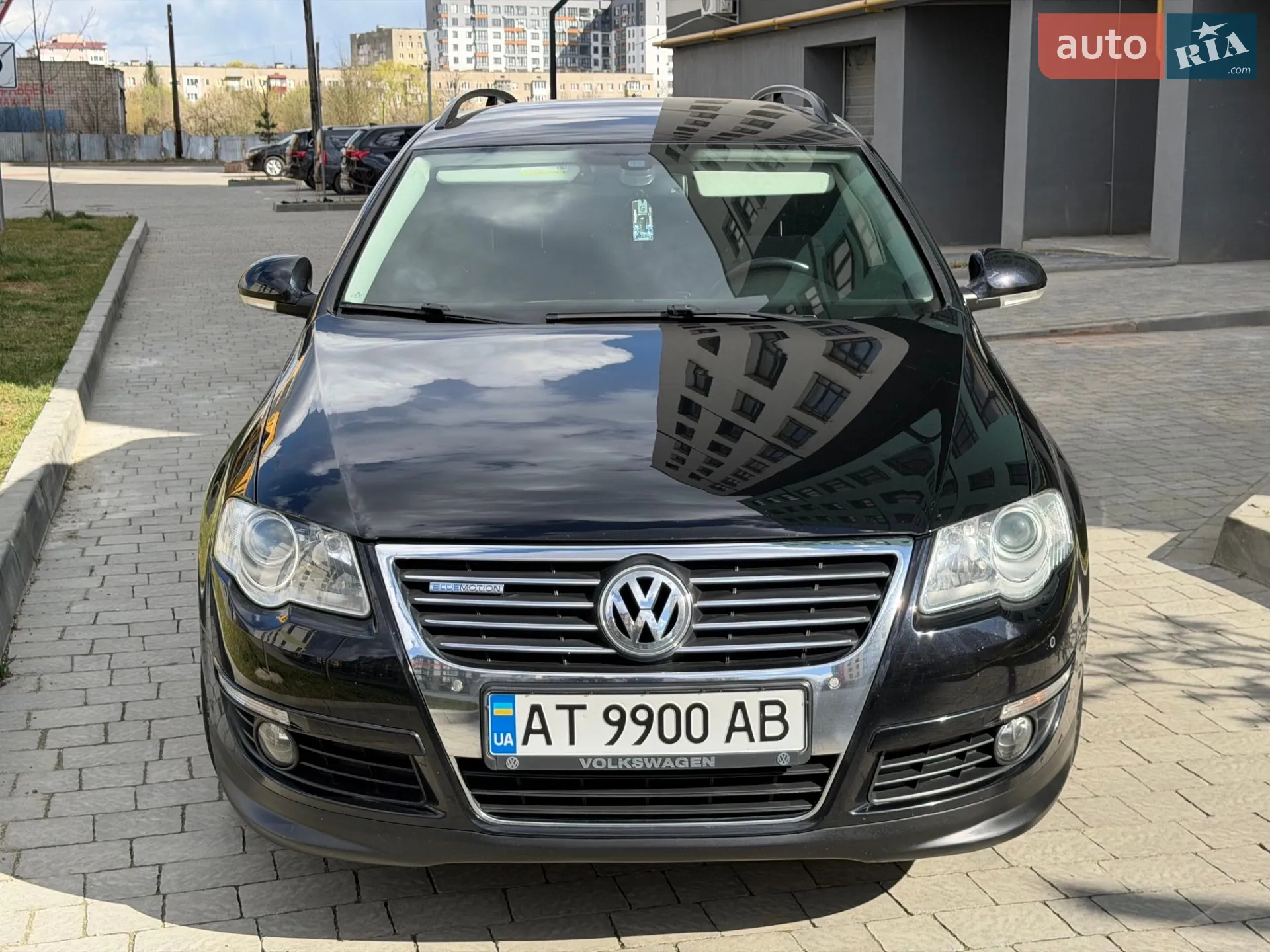 2010 Volkswagen Passat - мініатюра 4