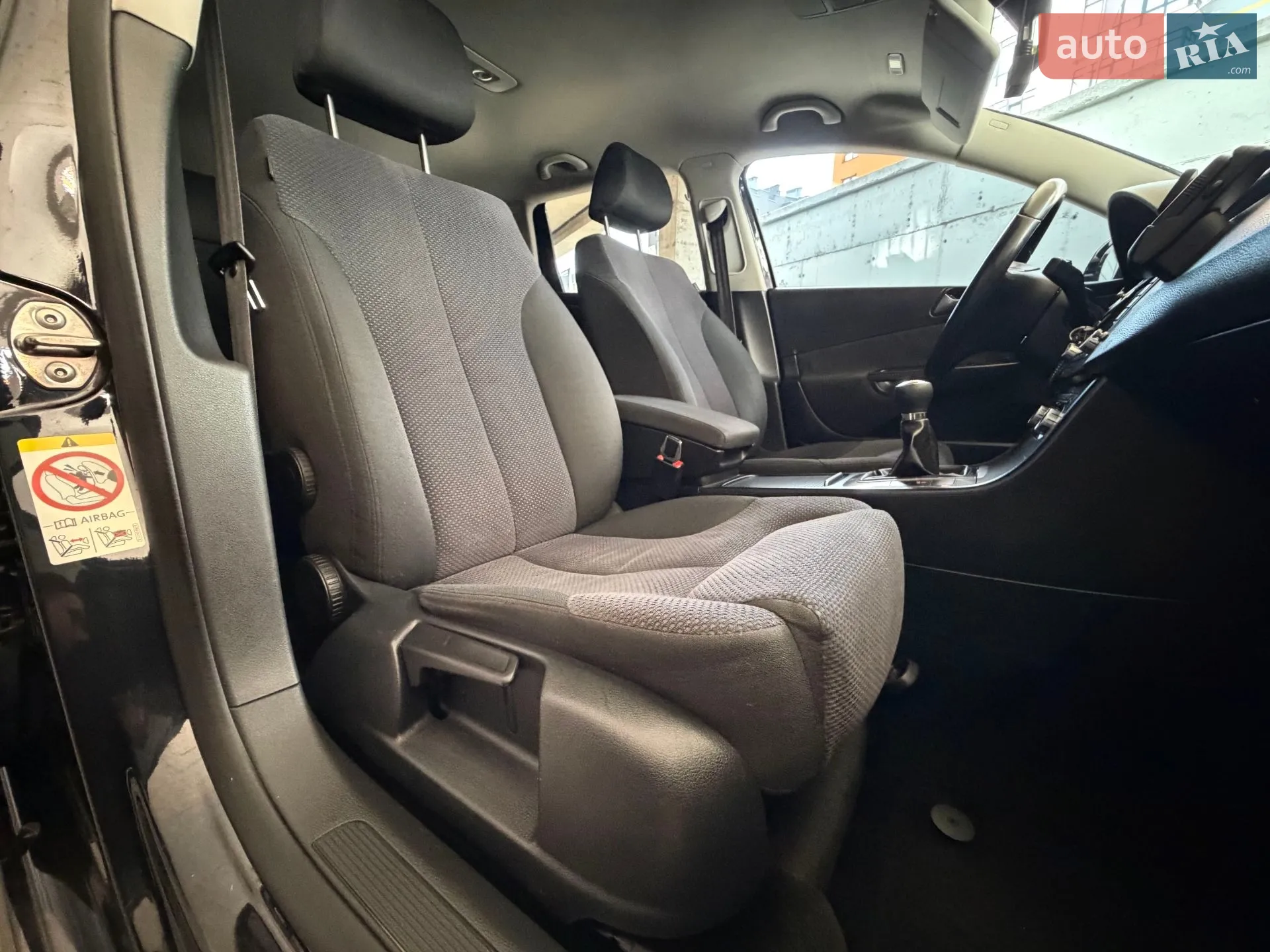 2010 Volkswagen Passat - мініатюра 20