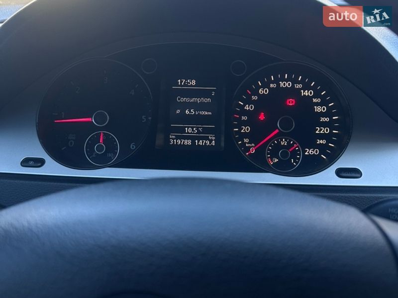 Универсал Volkswagen Passat 2009 в Киеве