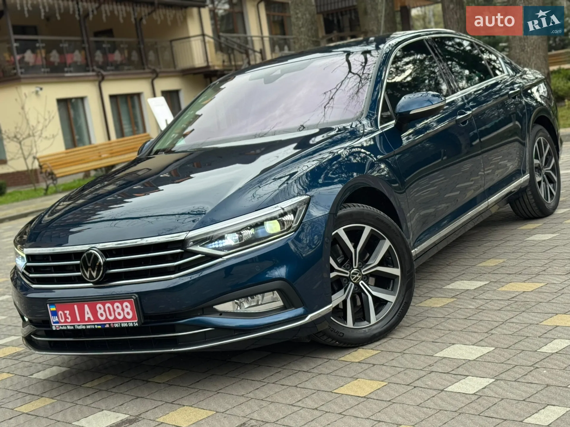 2023 Volkswagen Passat - мініатюра 2