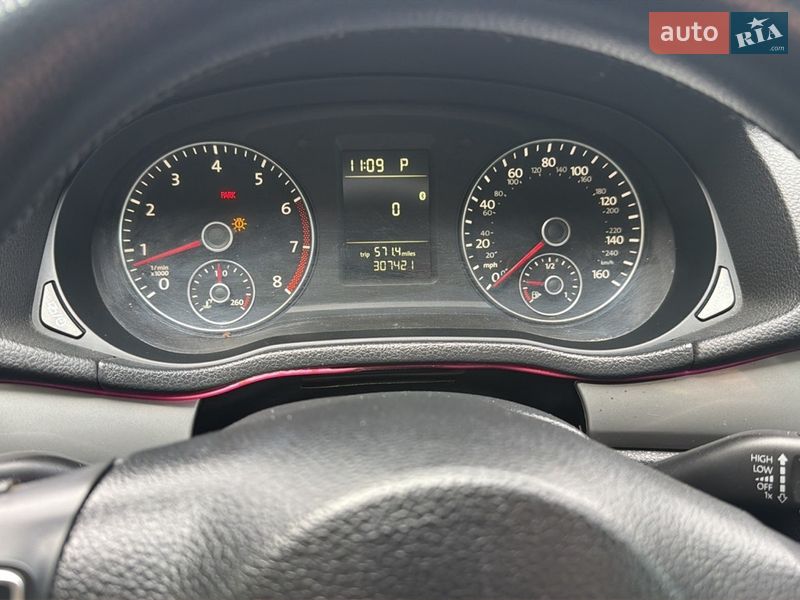 Седан Volkswagen Passat 2012 в Гайсине