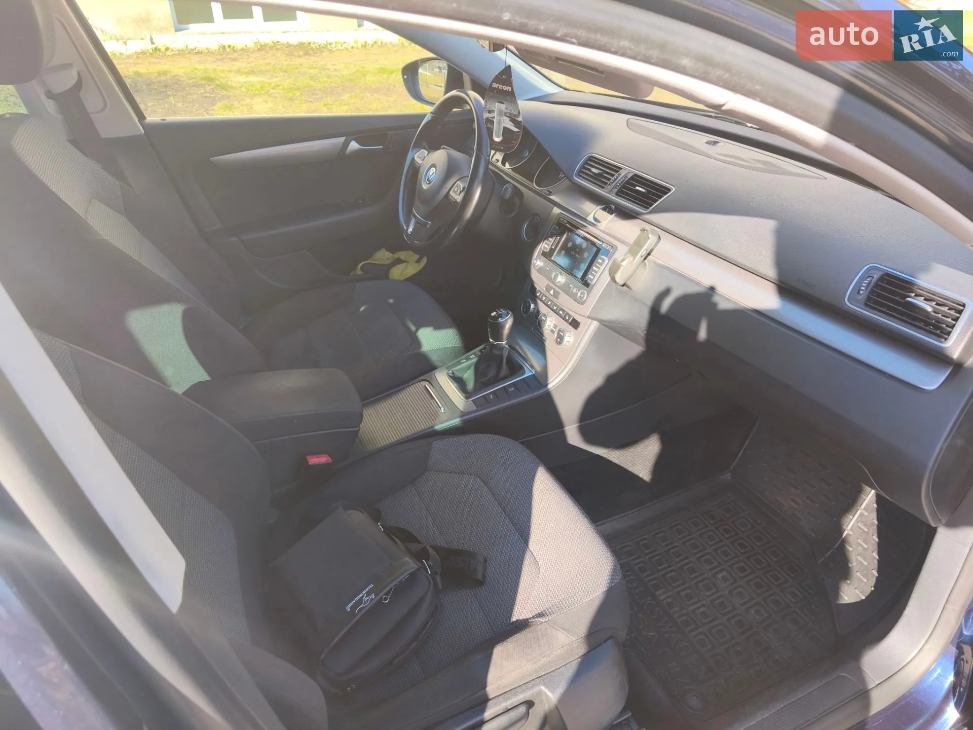 2014 Volkswagen Passat - мініатюра 21