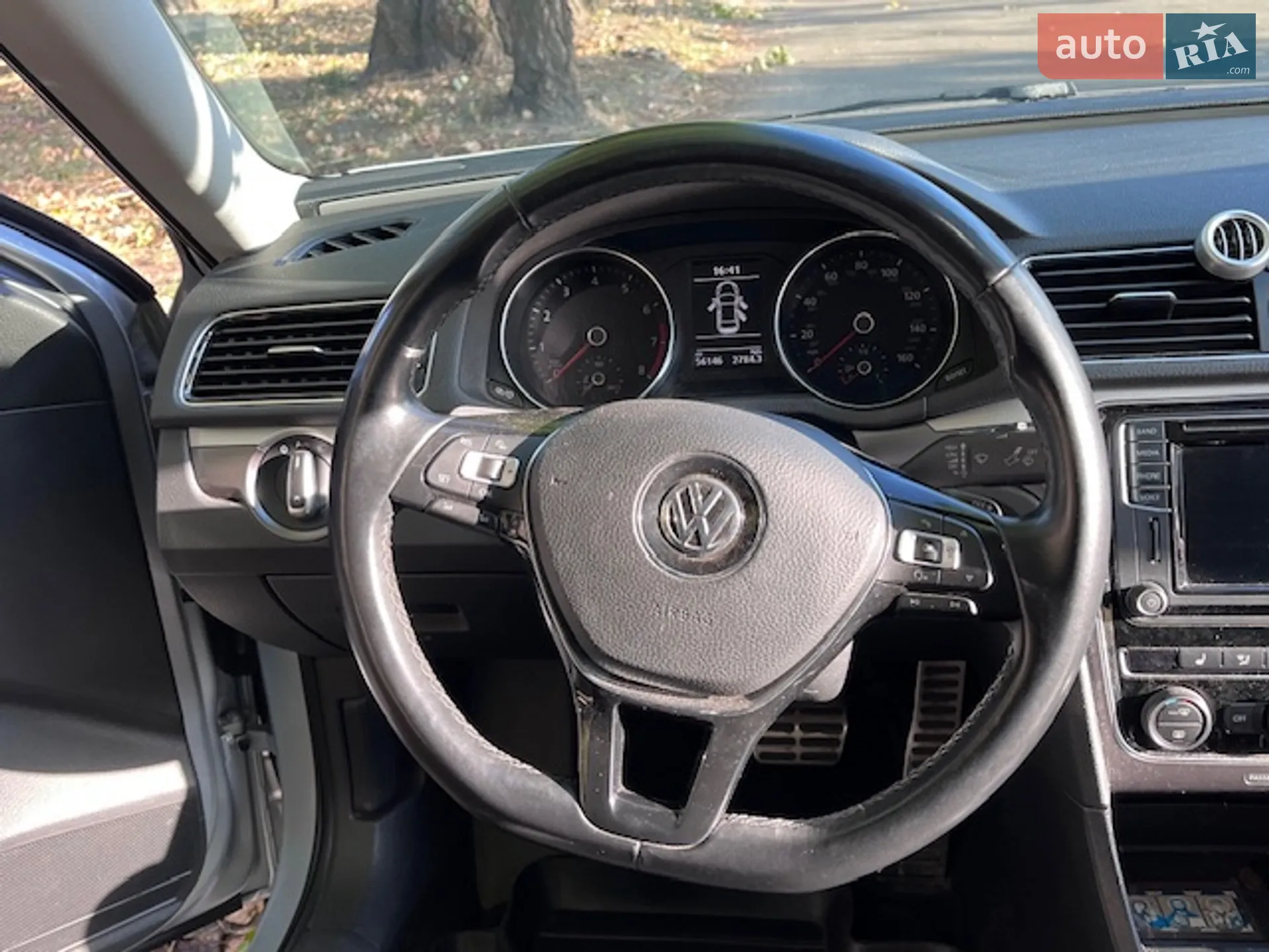 2017 Volkswagen Passat - мініатюра 25