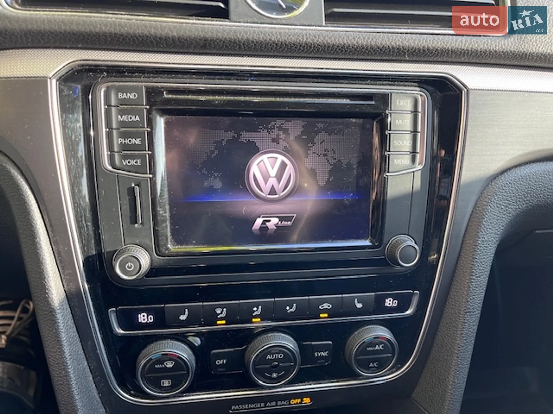 2017 Volkswagen Passat - мініатюра 33