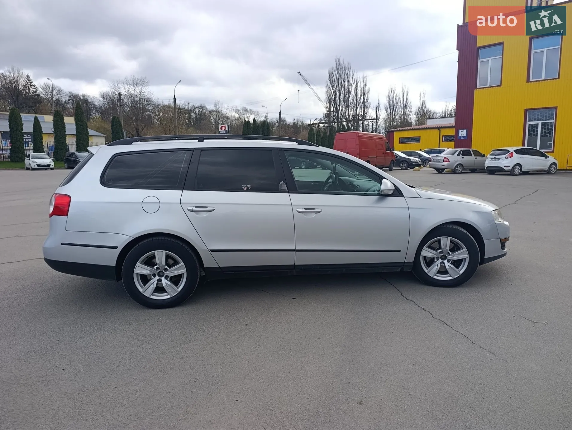 2010 Volkswagen Passat - мініатюра 7