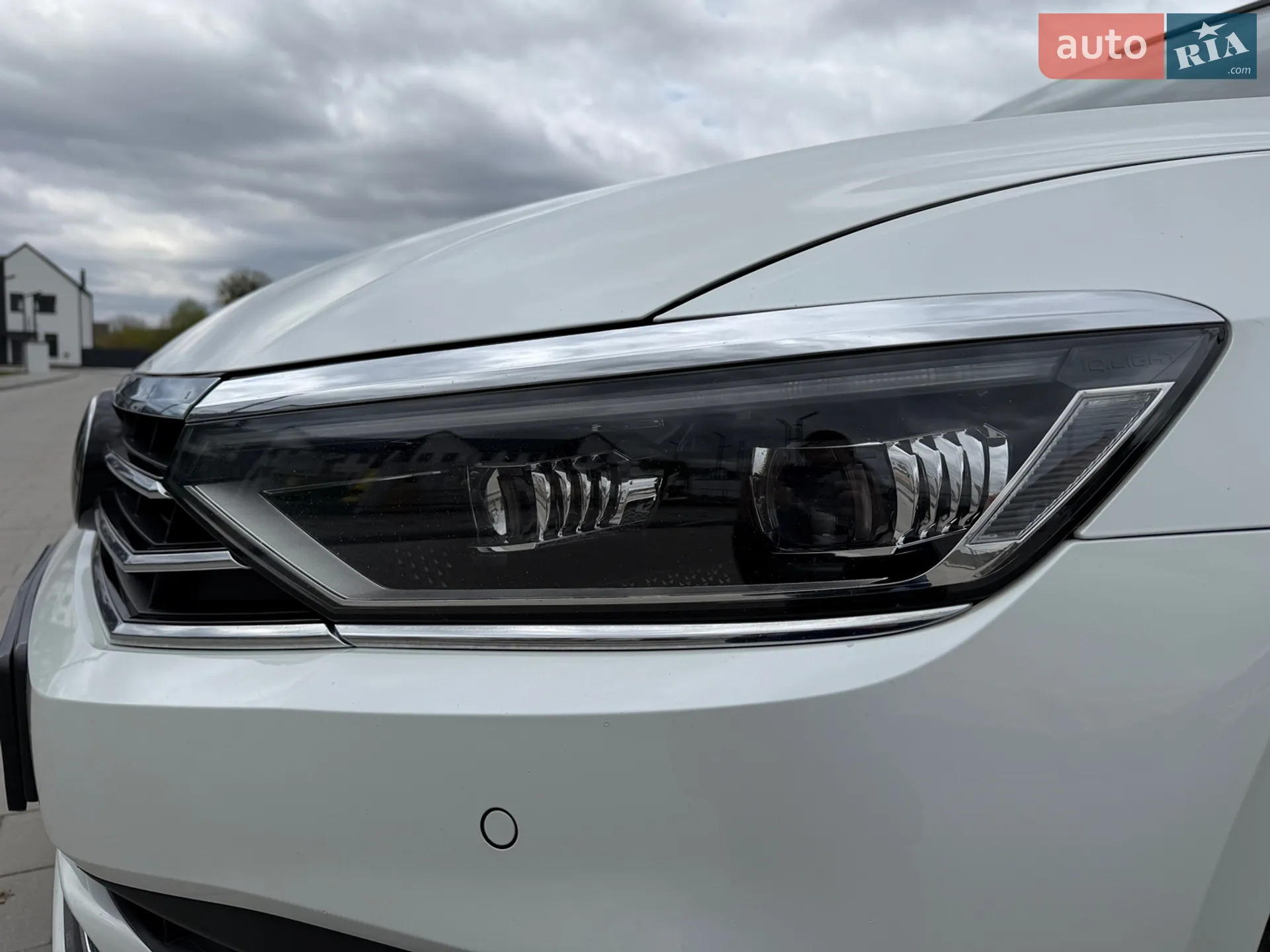 2022 Volkswagen Passat - мініатюра 210
