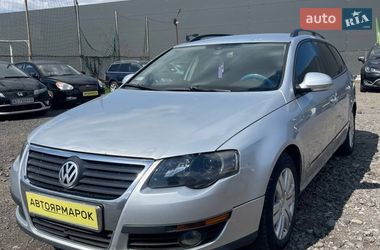 Універсал Volkswagen Passat 2006 в Ужгороді