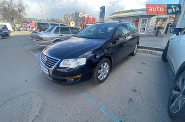 Универсал Volkswagen Passat 2006 в Харькове