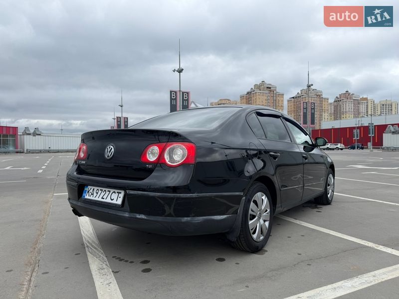 Седан Volkswagen Passat 2008 в Киеве